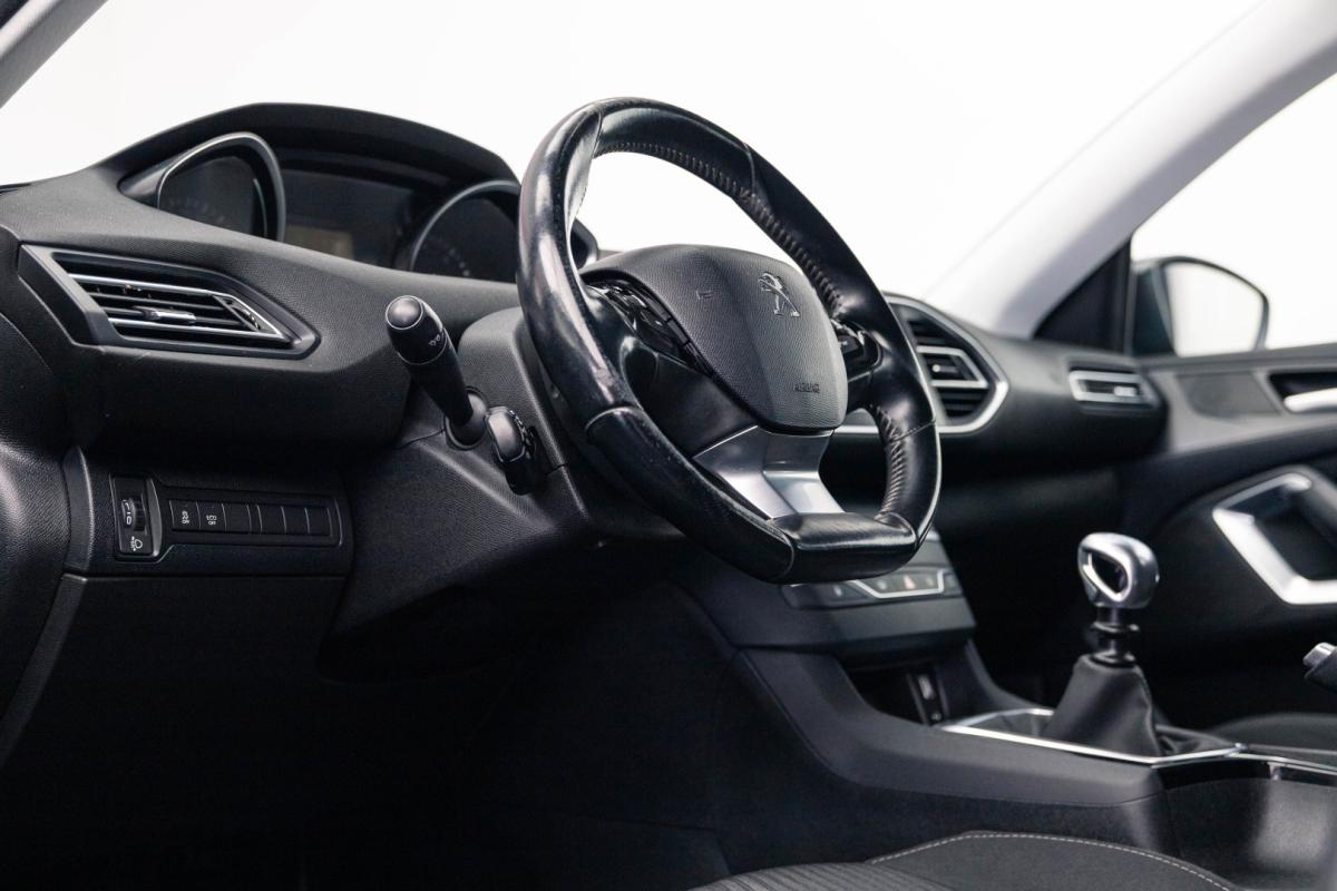 peugeot-308-2016-diesel-1560cc