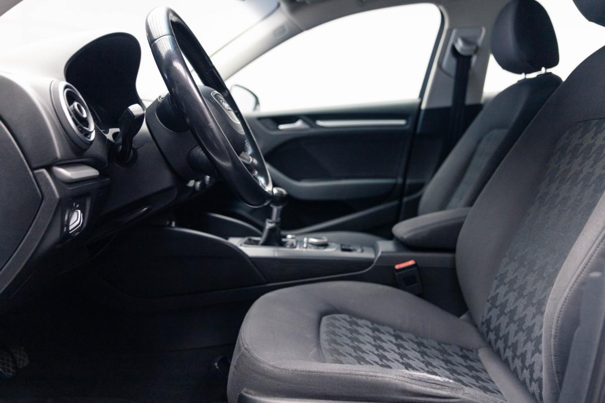 audi-a3-limousine-2016-diesel-1598cc