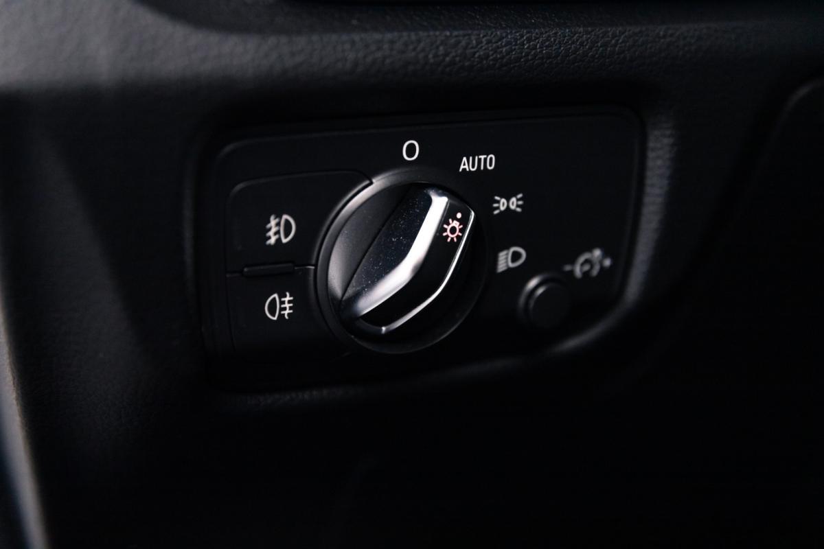 audi-a3-limousine-2016-diesel-1598cc