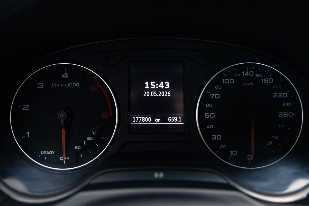 audi-a3-limousine-2016-diesel-1598cc