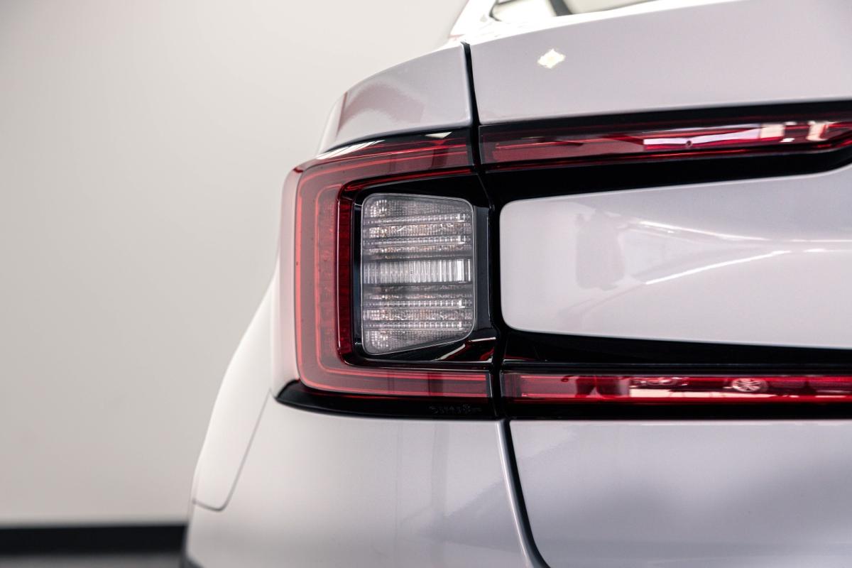 polestar-2-2023-eletrico-0cc