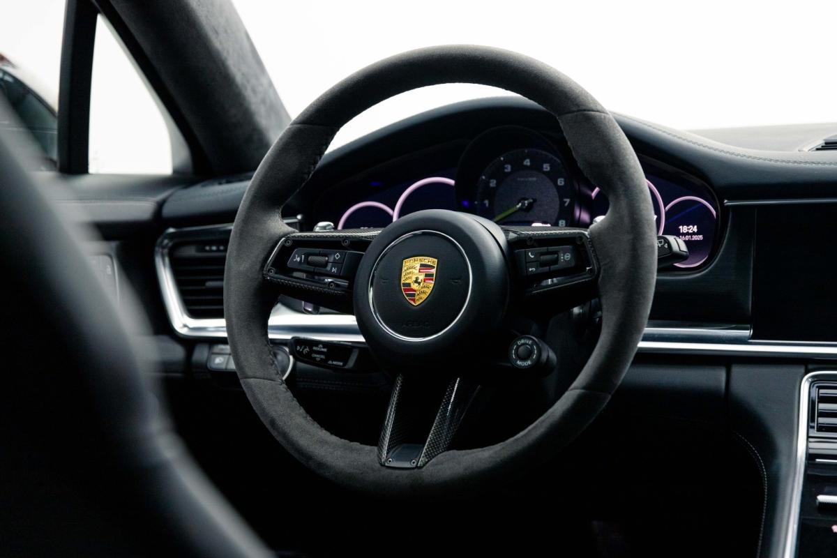 porsche-panamera-sport-turismo-2022-hibrido-2894cc