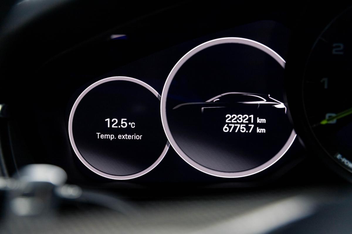 porsche-panamera-sport-turismo-2022-hibrido-2894cc