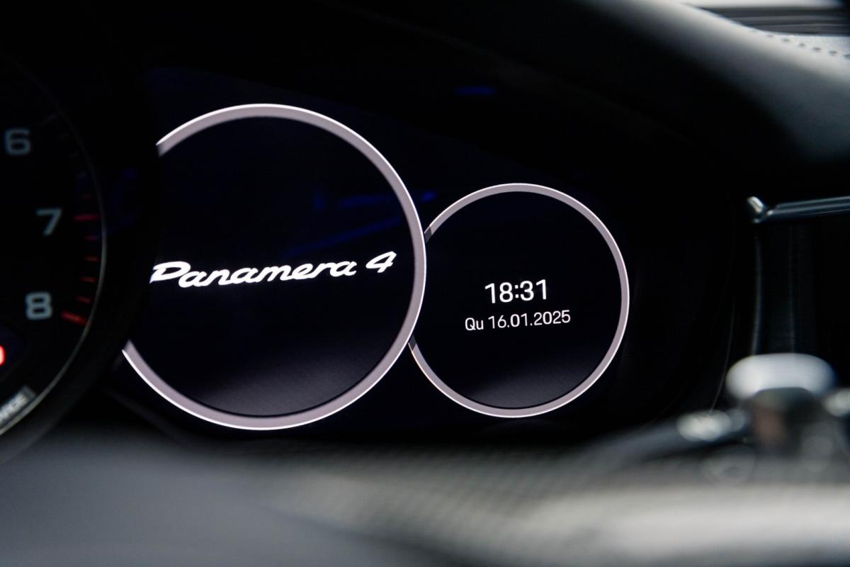 porsche-panamera-sport-turismo-2022-hibrido-2894cc