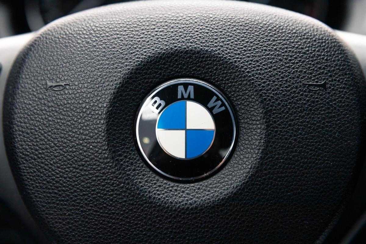 bmw-serie-1-2010-diesel-1995cc