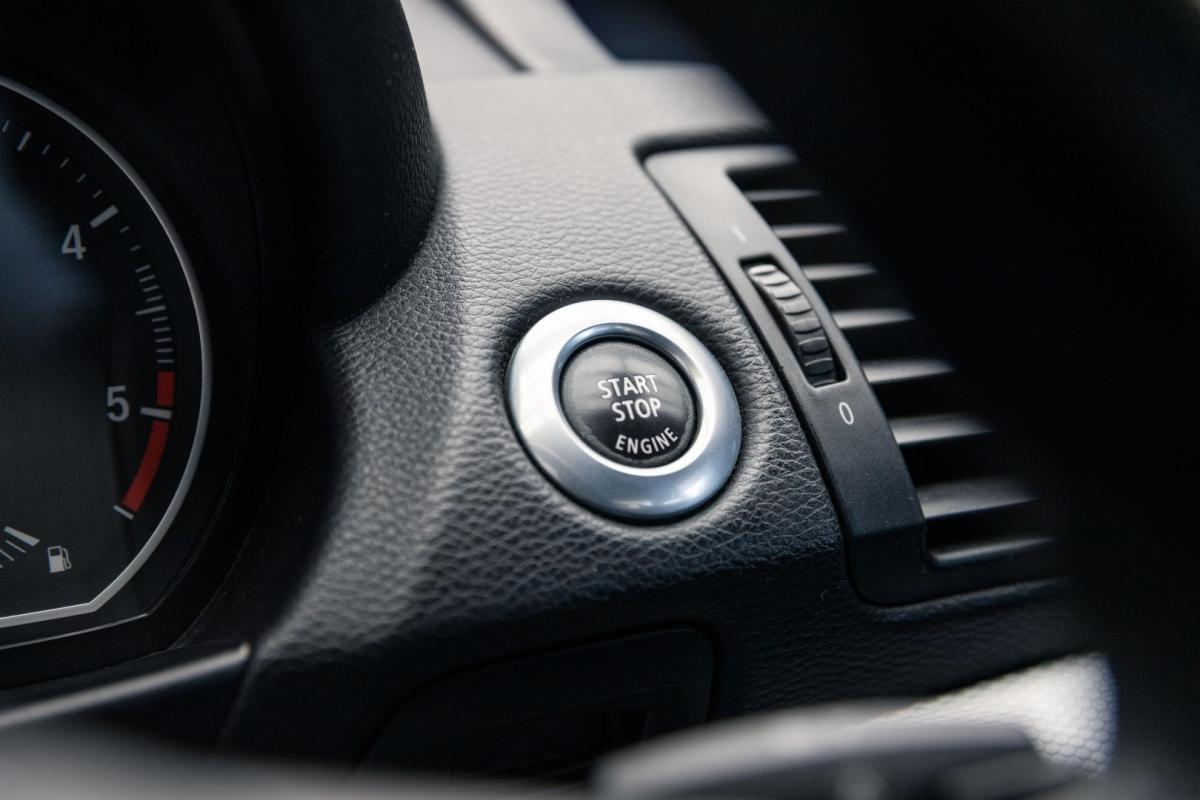bmw-serie-1-2010-diesel-1995cc