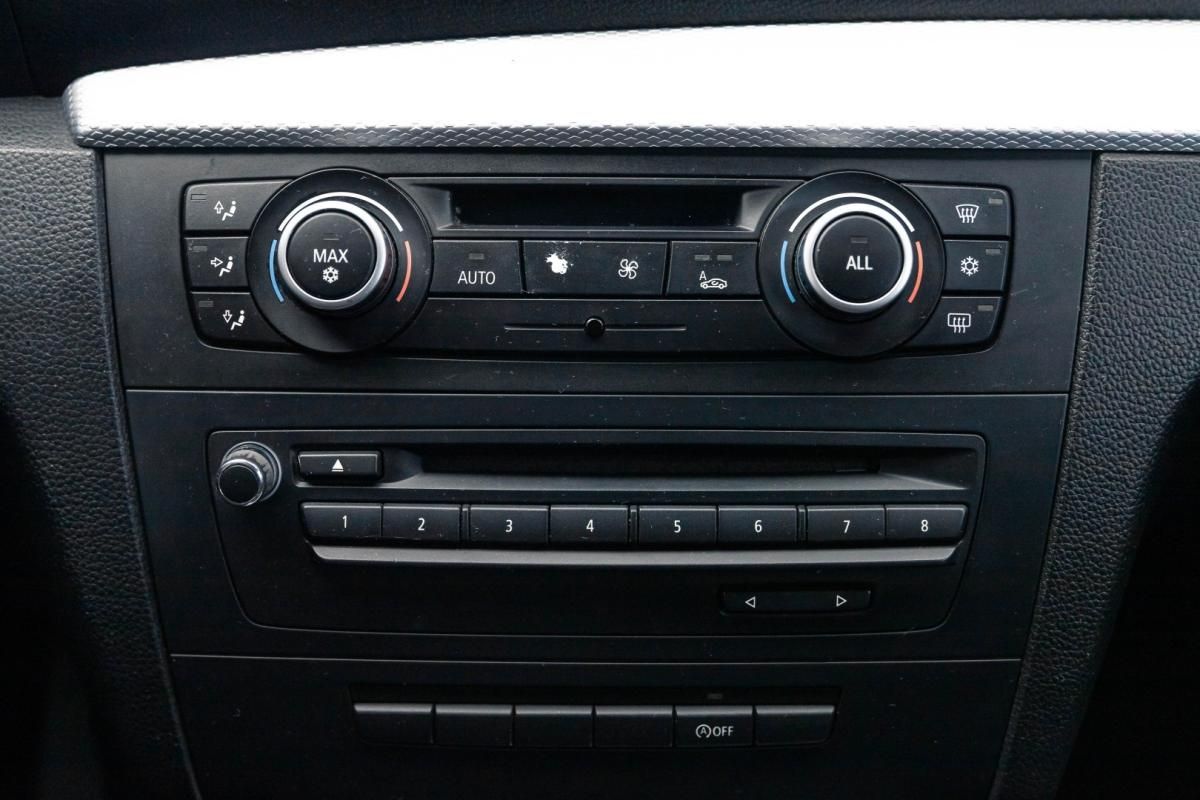 bmw-serie-1-2010-diesel-1995cc