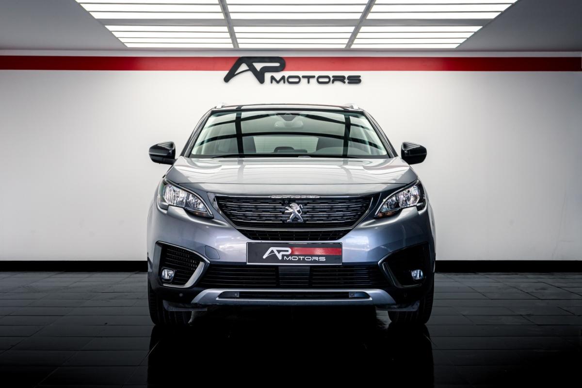 peugeot-5008-2017-diesel-1560cc