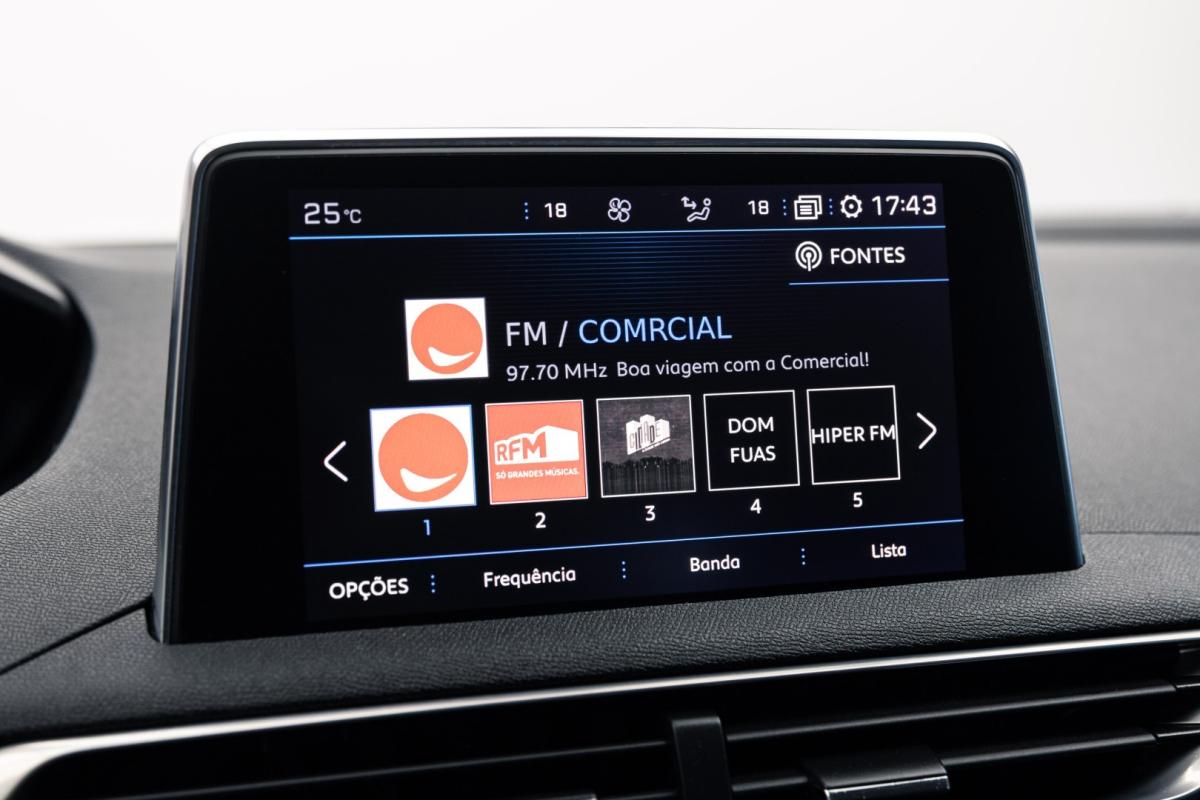 peugeot-5008-2017-diesel-1560cc