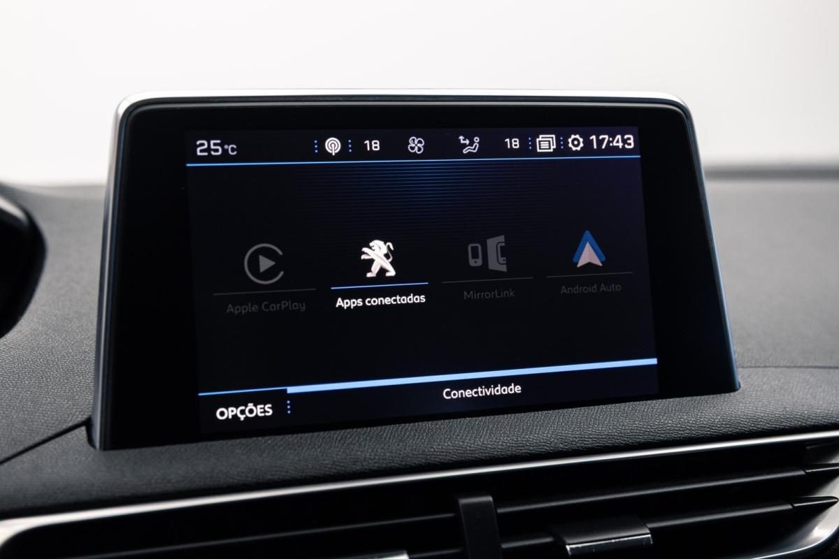 peugeot-5008-2017-diesel-1560cc