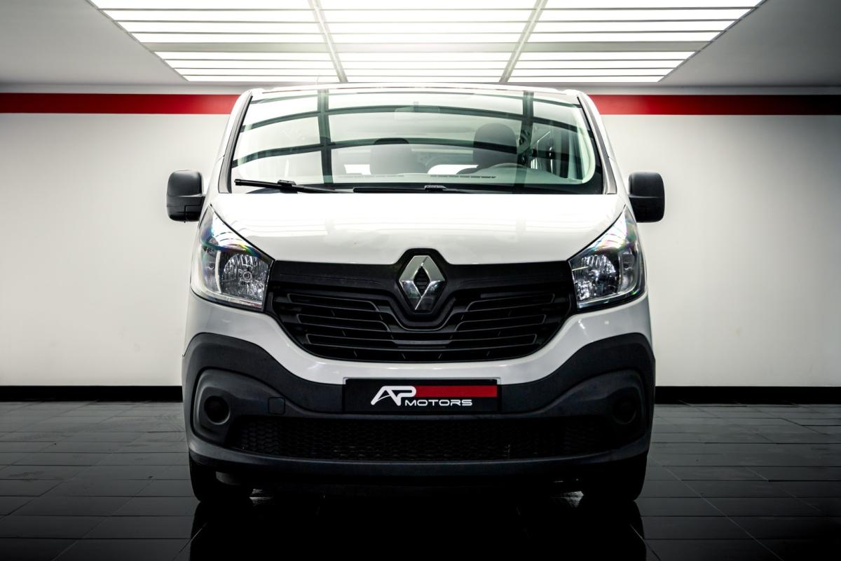 renault-trafic-2015-diesel-1598cc