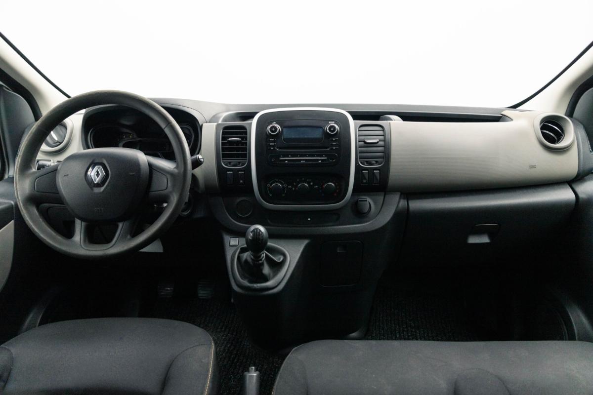 renault-trafic-2015-diesel-1598cc