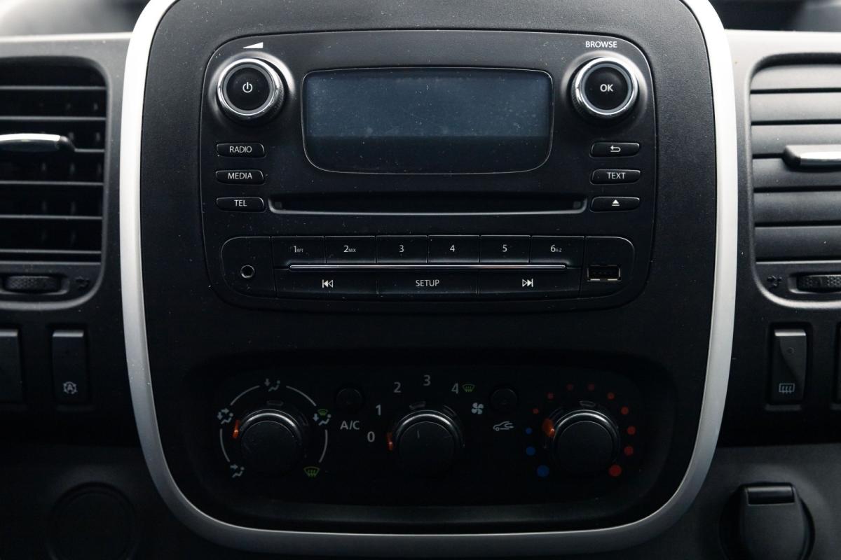renault-trafic-2015-diesel-1598cc