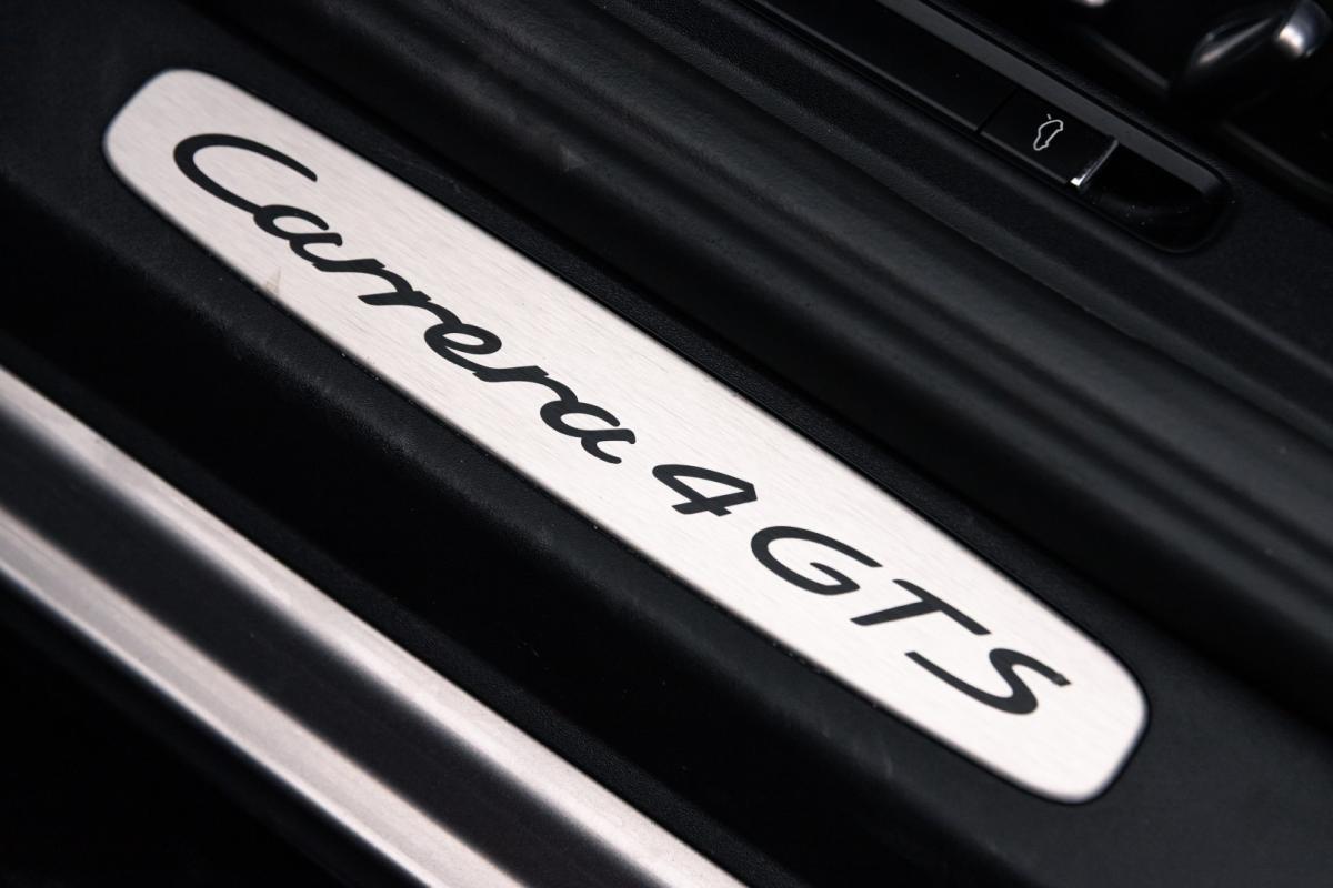 porsche-991-2017-gasolina-2981cc