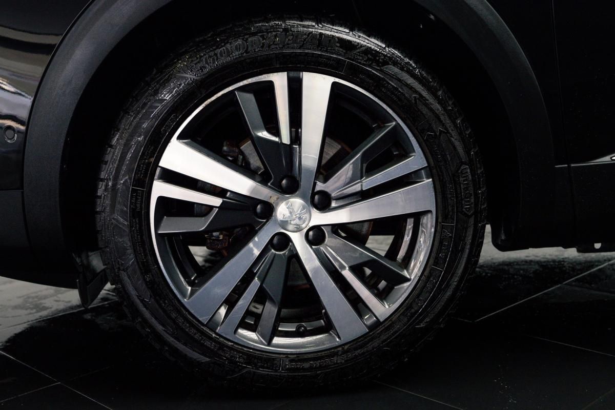 peugeot-5008-2021-diesel-1499cc