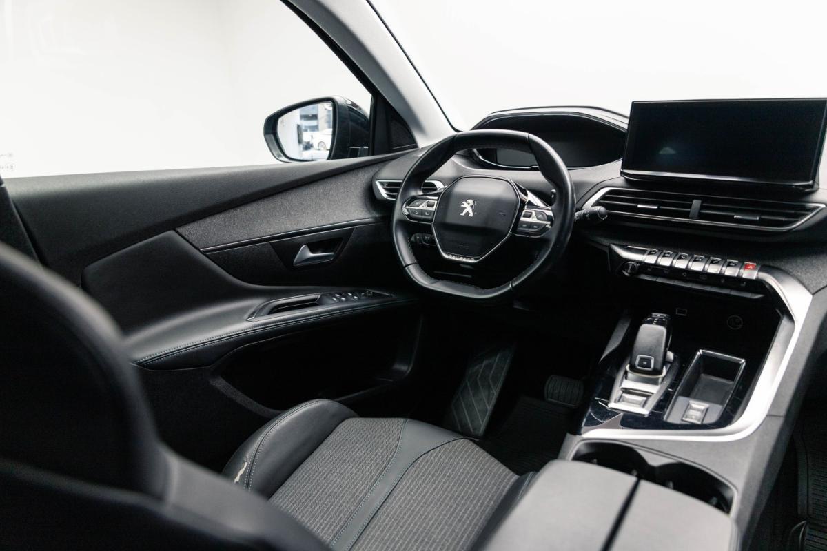 peugeot-5008-2021-diesel-1499cc