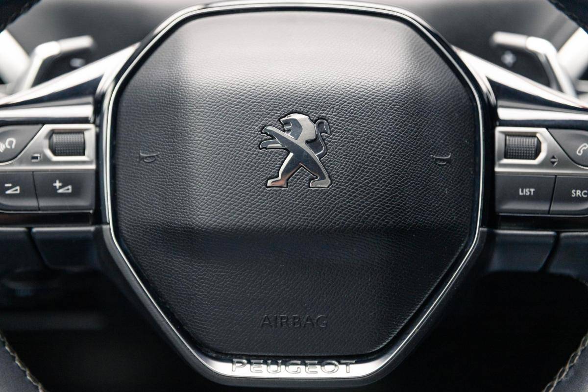 peugeot-5008-2021-diesel-1499cc