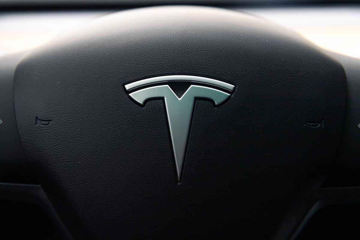 tesla-model-3-2019-eletrico-0cc