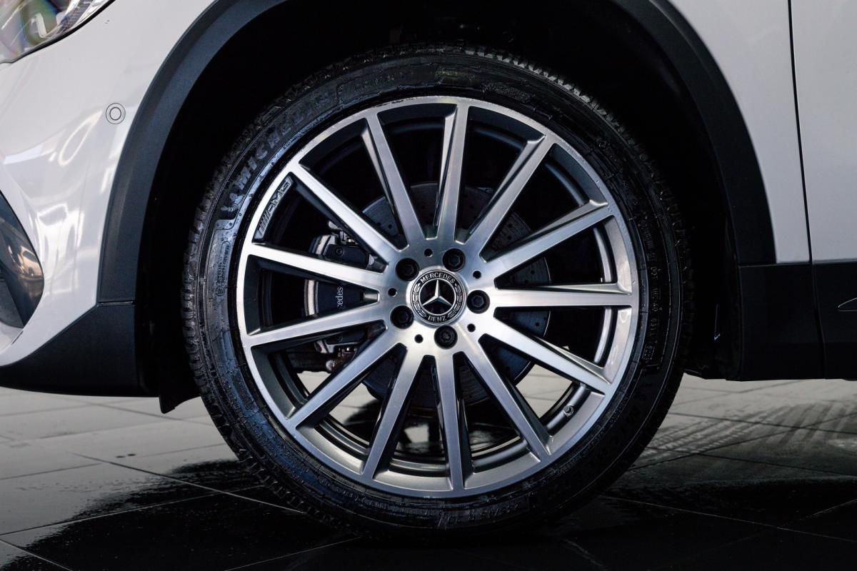 mercedes-benz-gla-2021-hibrido-1332cc