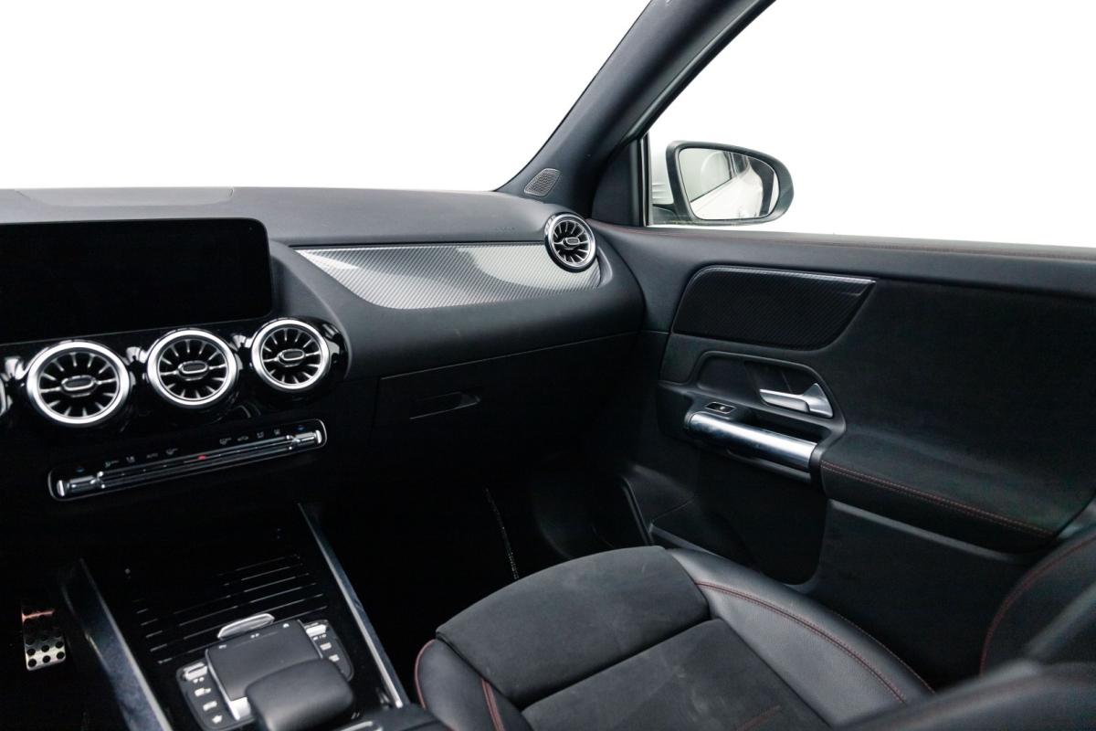 mercedes-benz-gla-2021-hibrido-1332cc