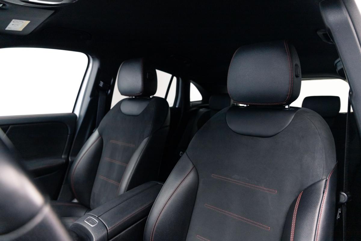 mercedes-benz-gla-2021-hibrido-1332cc