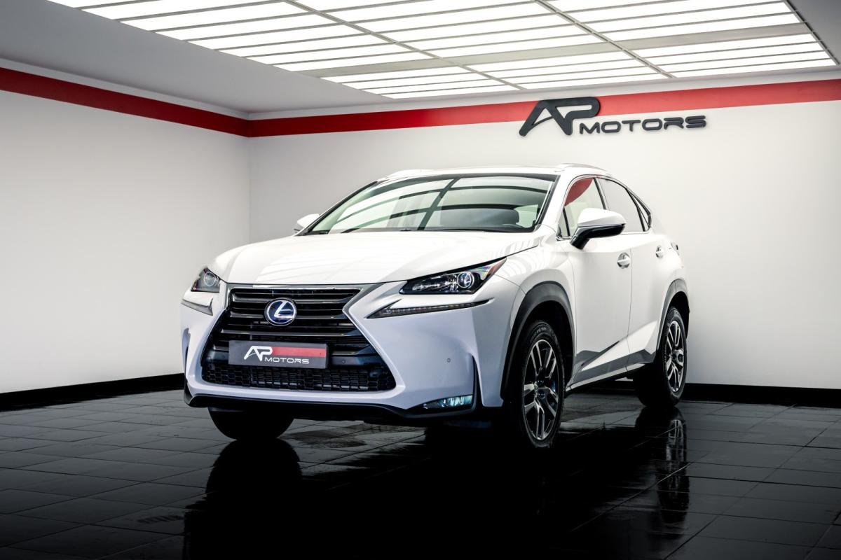 lexus-nx-300h-2016-hibrido-2494cc