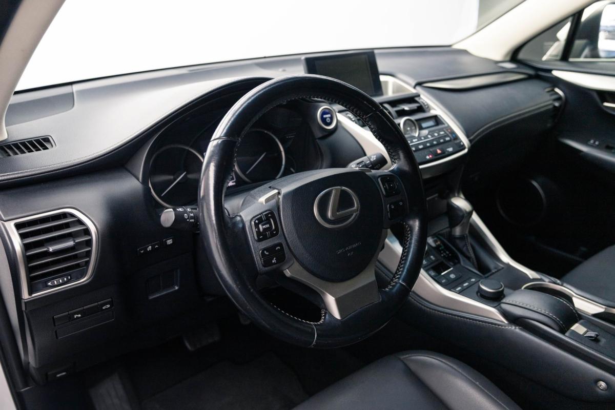 lexus-nx-300h-2016-hibrido-2494cc