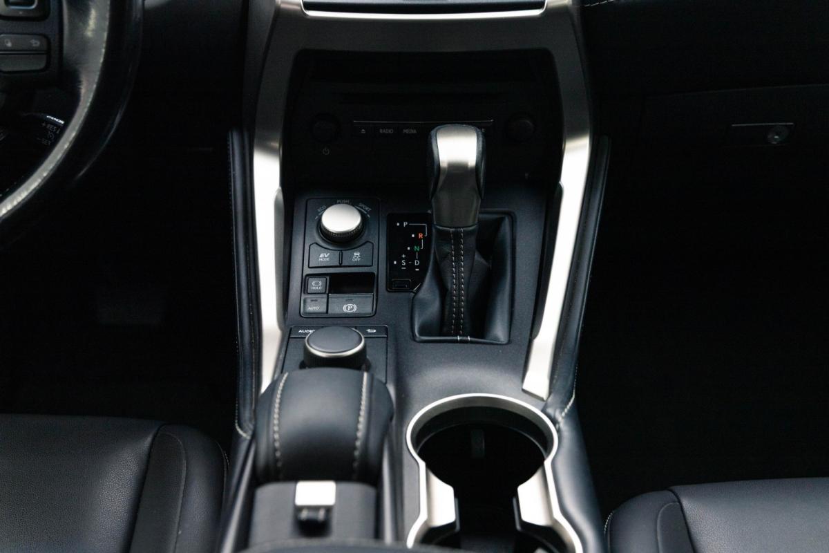 lexus-nx-300h-2016-hibrido-2494cc