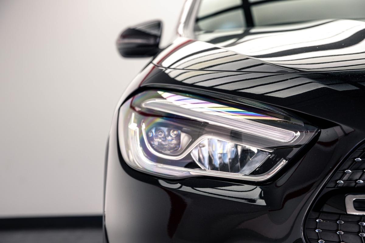 mercedes-benz-gla-2021-hibrido-1332cc