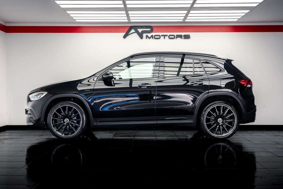 mercedes-benz-gla-2021-hibrido-1332cc