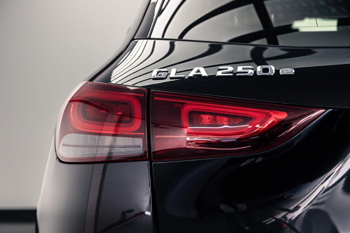 mercedes-benz-gla-2021-hibrido-1332cc