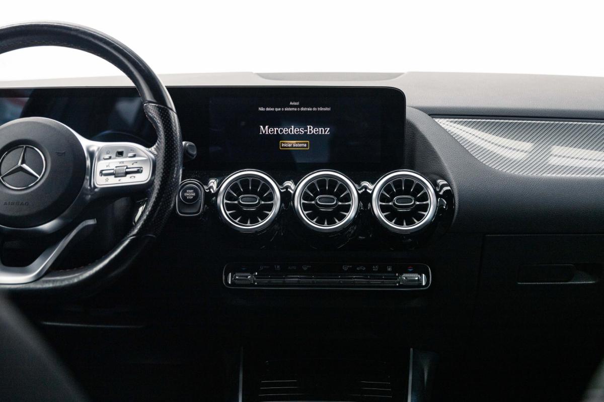 mercedes-benz-gla-2021-hibrido-1332cc
