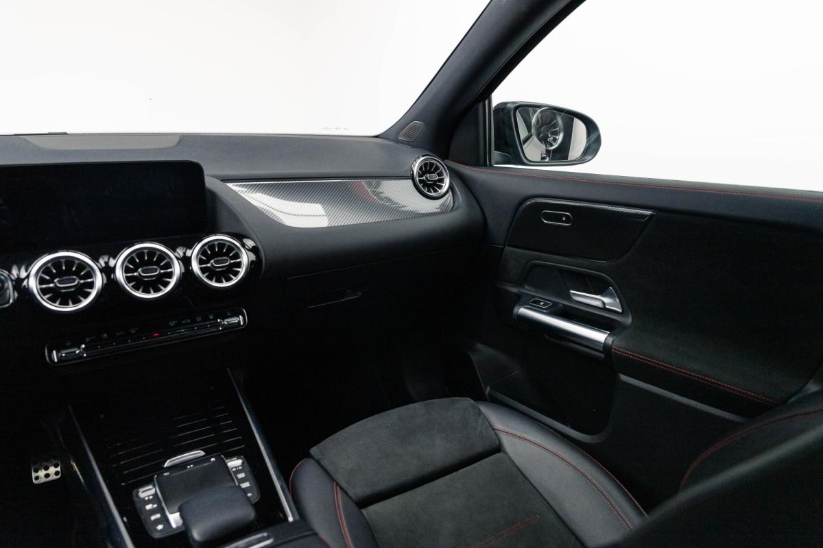mercedes-benz-gla-2021-hibrido-1332cc