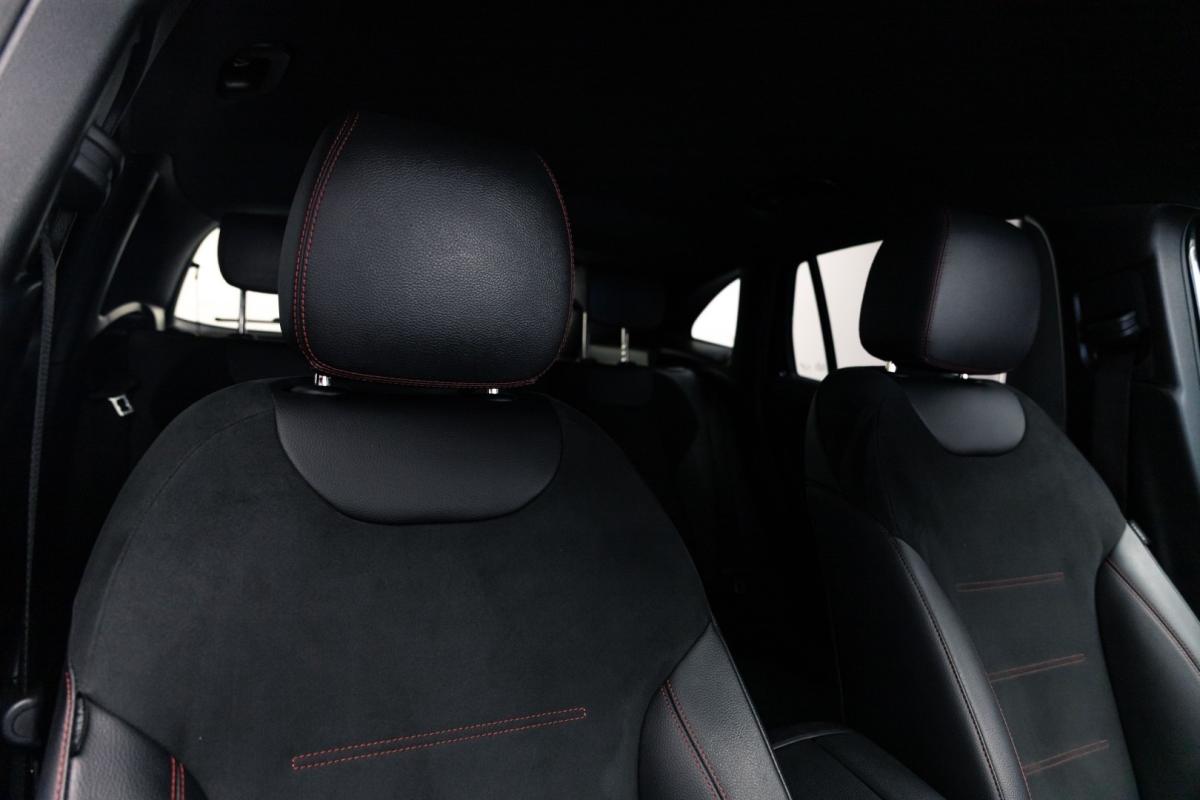 mercedes-benz-gla-2021-hibrido-1332cc