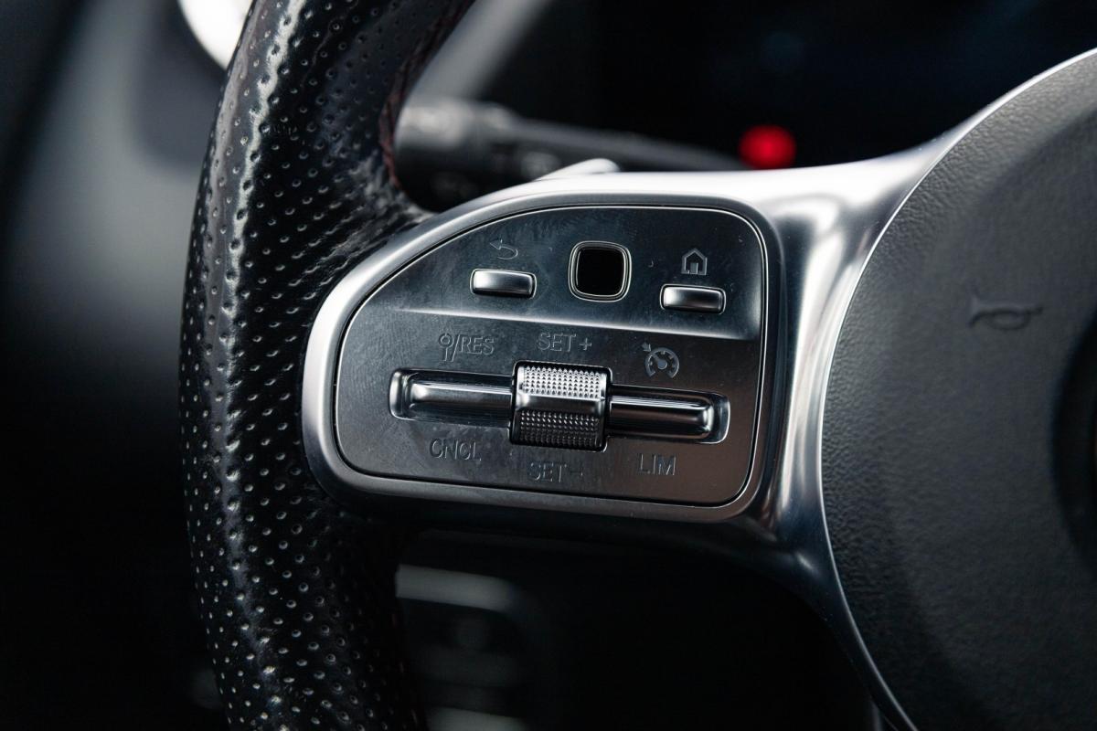 mercedes-benz-gla-2021-hibrido-1332cc