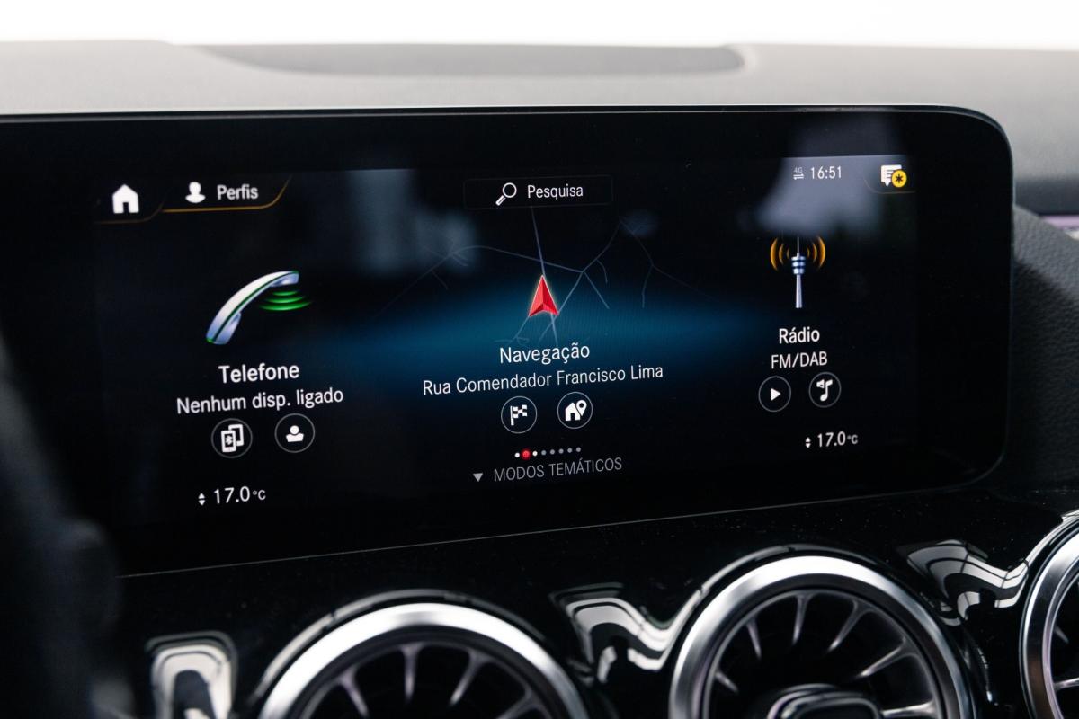 mercedes-benz-gla-2021-hibrido-1332cc