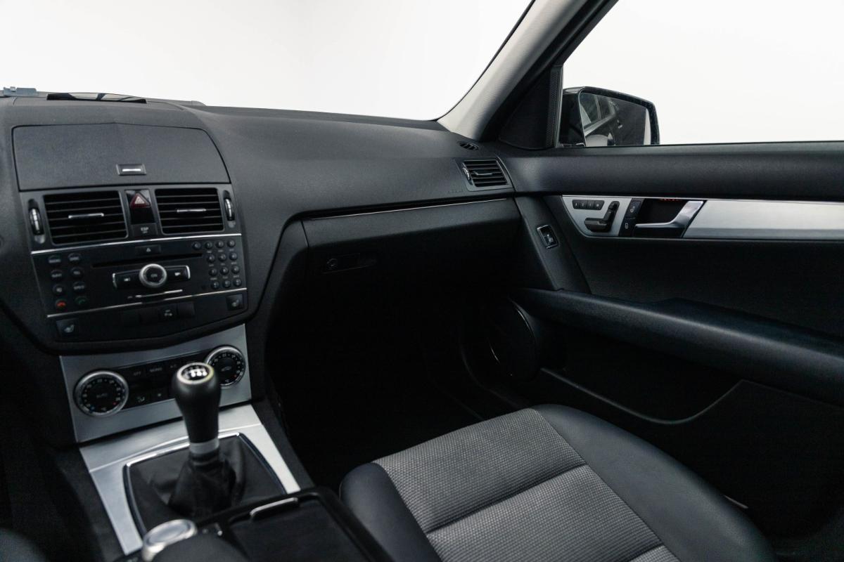 mercedes-benz-classe-c-2009-diesel-2143cc