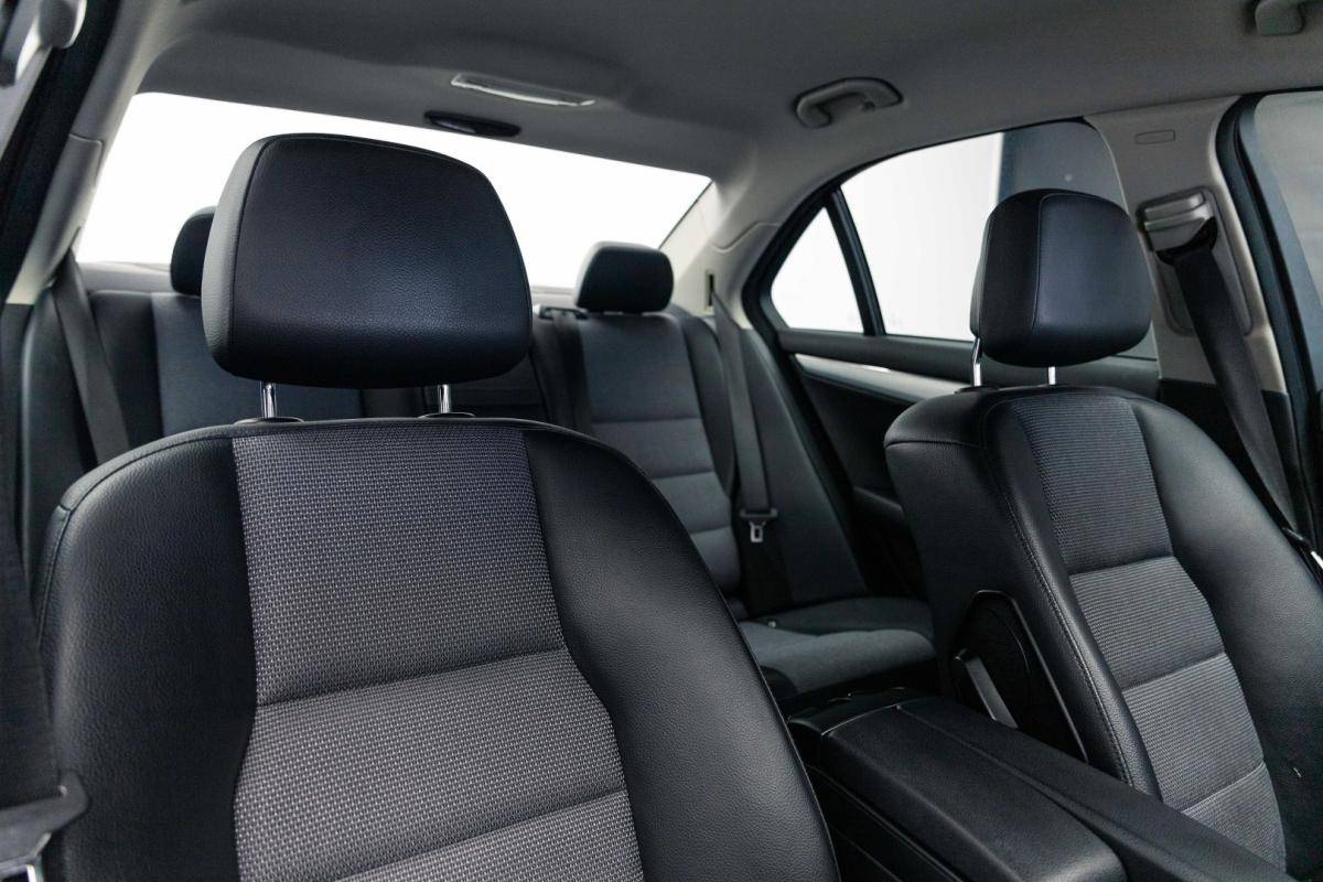 mercedes-benz-classe-c-2009-diesel-2143cc