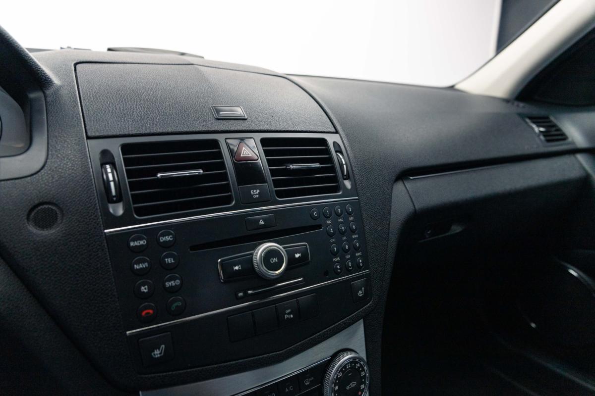 mercedes-benz-classe-c-2009-diesel-2143cc