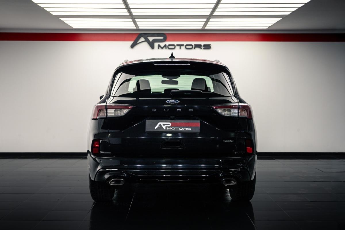 ford-kuga-2023-hibrido-2488cc