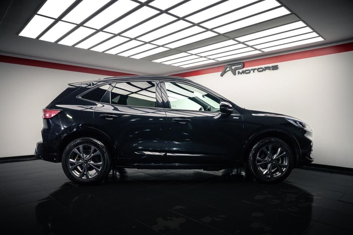 ford-kuga-2023-hibrido-2488cc
