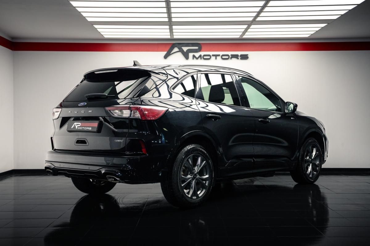 ford-kuga-2023-hibrido-2488cc