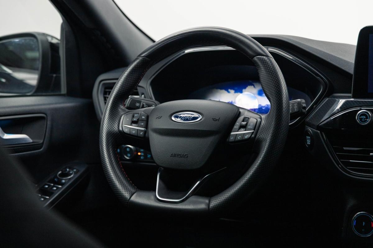 ford-kuga-2023-hibrido-2488cc