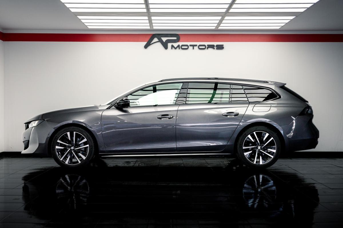 peugeot-508-sw-2022-hibrido-1598cc