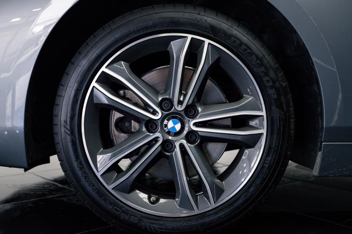 bmw-serie-1-2023-diesel-1496cc