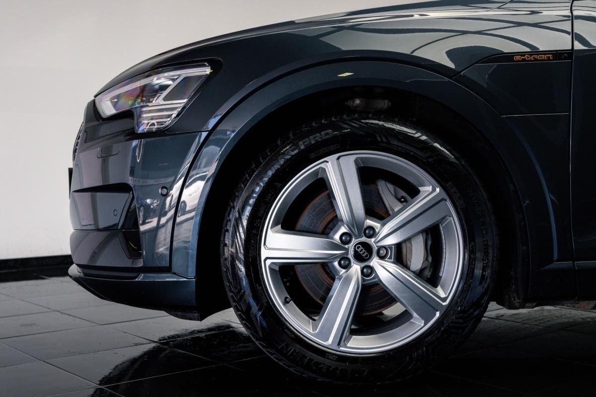 audi-e-tron-2022-eletrico-0cc