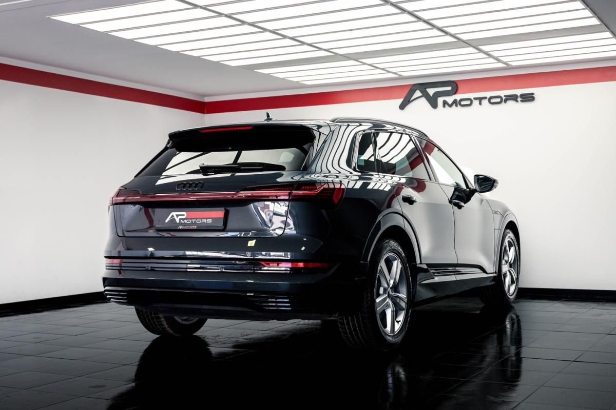 audi-e-tron-2022-eletrico-0cc