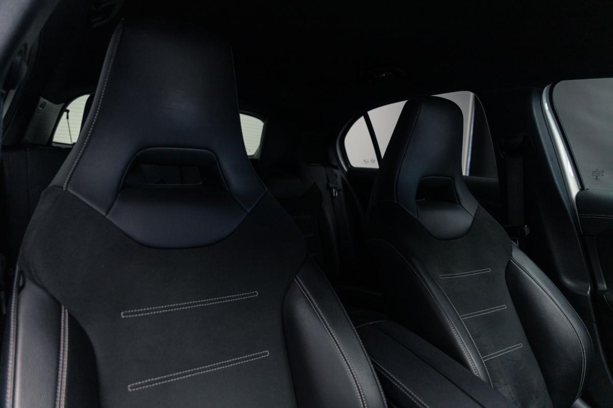 mercedes-benz-classe-a-2021-hibrido-1332cc