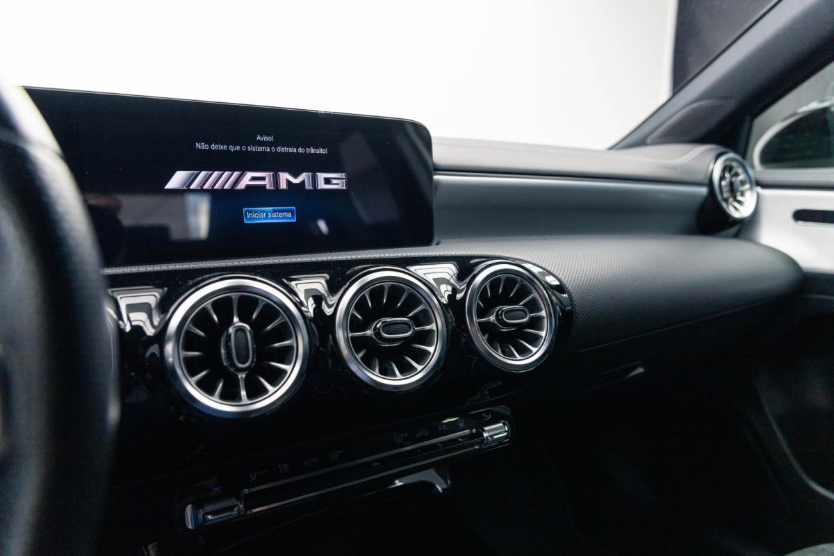 mercedes-benz-classe-a-2021-hibrido-1332cc