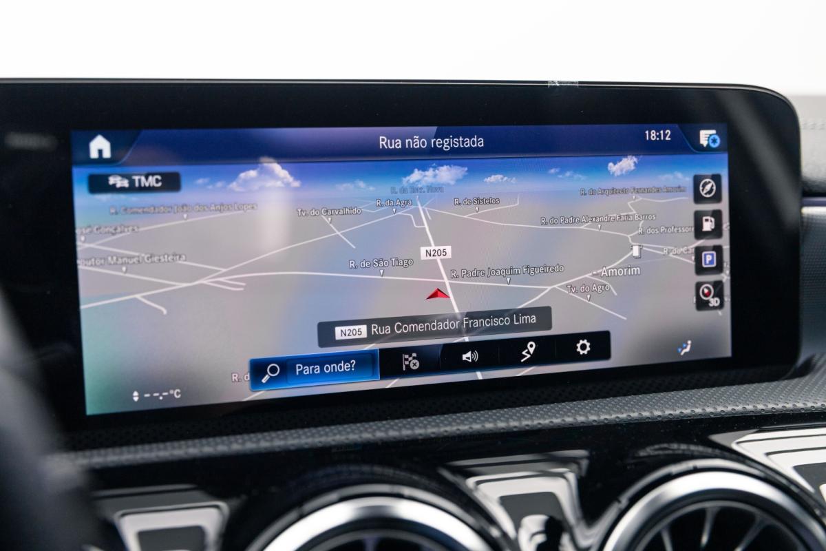 mercedes-benz-classe-a-2021-hibrido-1332cc